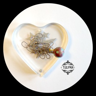 Pendentif chaîne à bille en acier et pendentif perle de verre