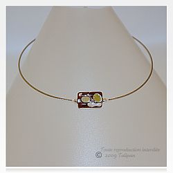 Collier nougat Light